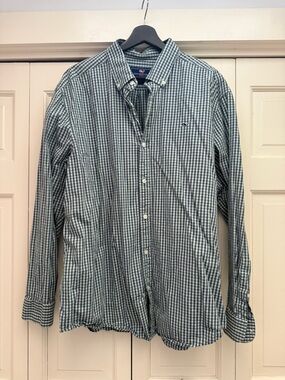 Vineyard Vines Men’s Green and White Gingham Button-Down Shirt “The Whale Shirt”